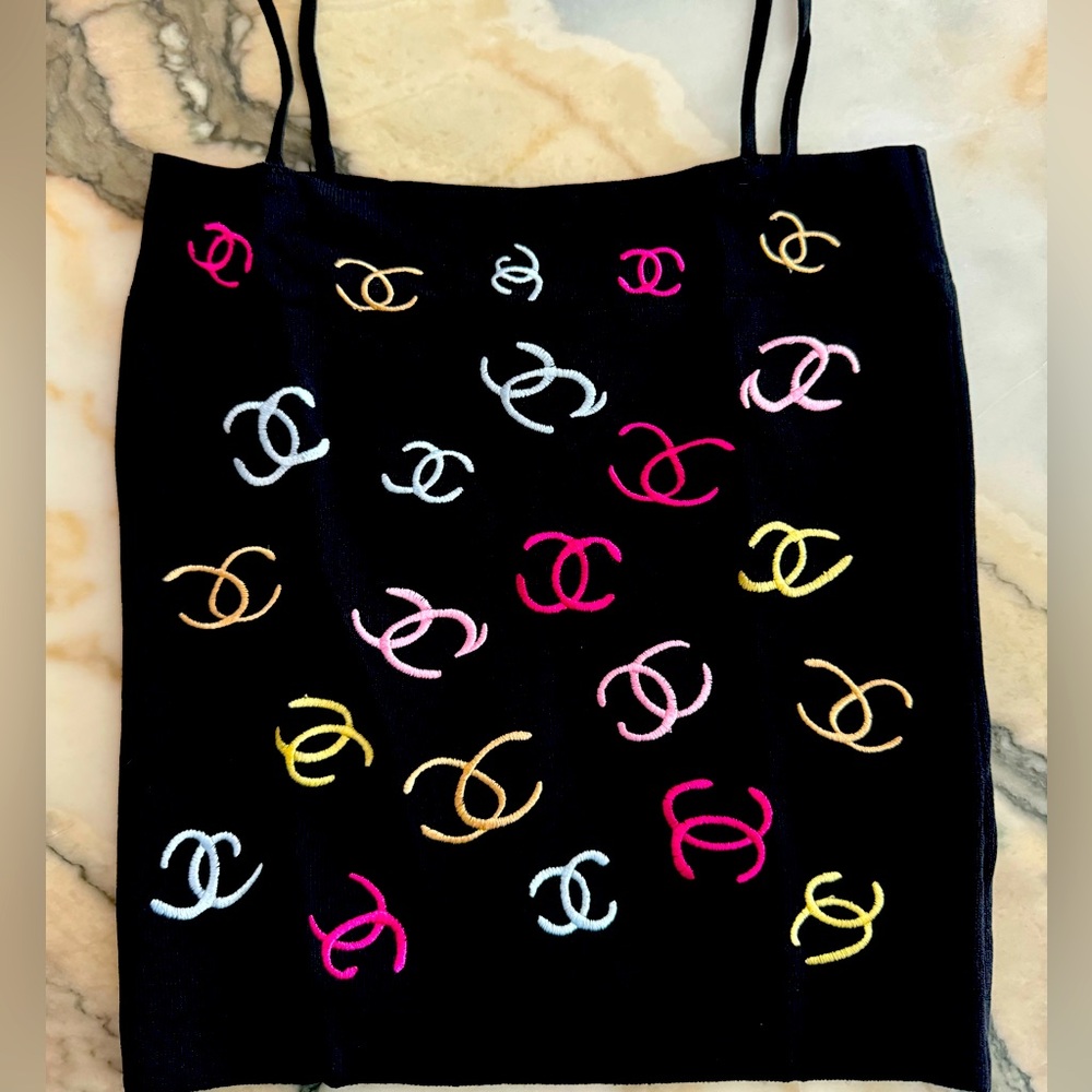 Chanel top